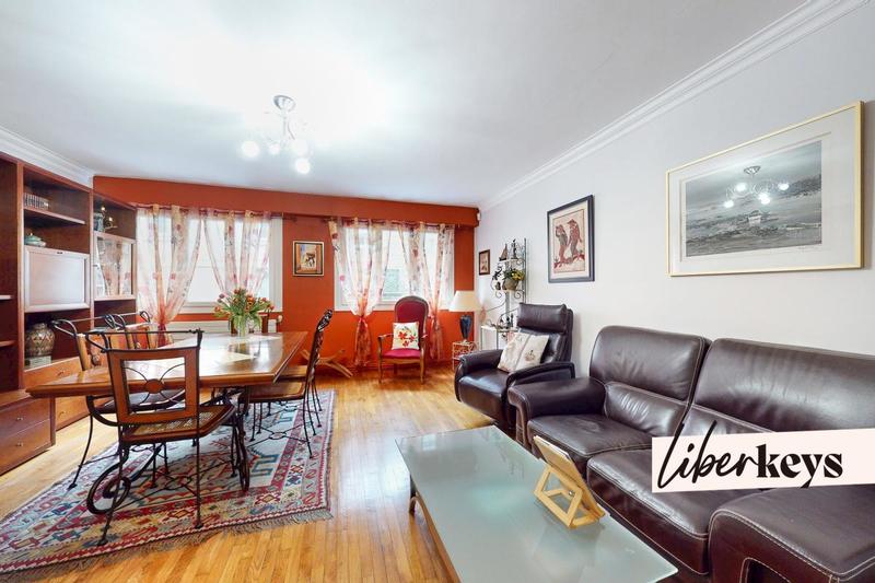 Appartement bourgeois - 100 m² - 4 pièces