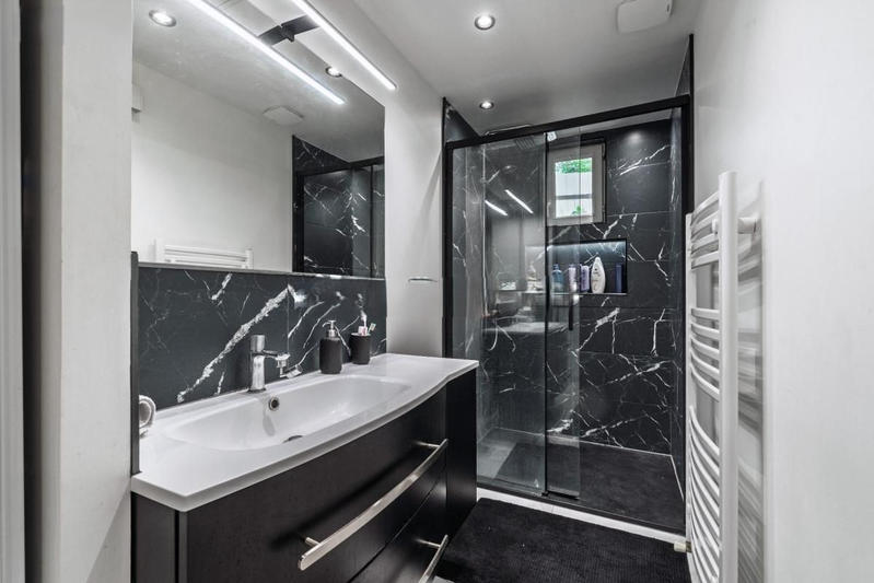 Villa - 171 m² - 6 pièces