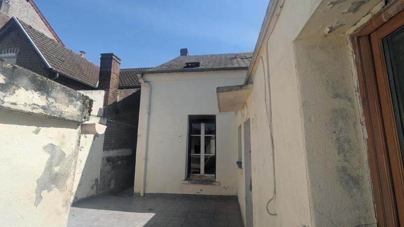 Maison - 93 m² - 5 pièces