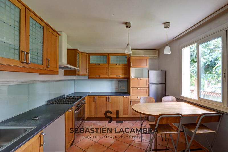 Maison - 98 m² - 4 pièces