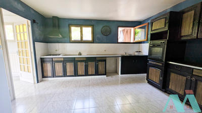 Appartement - 175 m² - 5 pièces