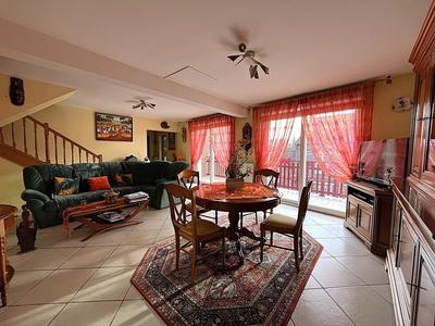 Maison - 162 m² - 4 pièces