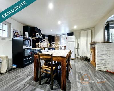 Maison - 158 m² - 7 pièces