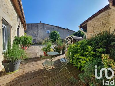 Maison - 250 m² - 7 pièces