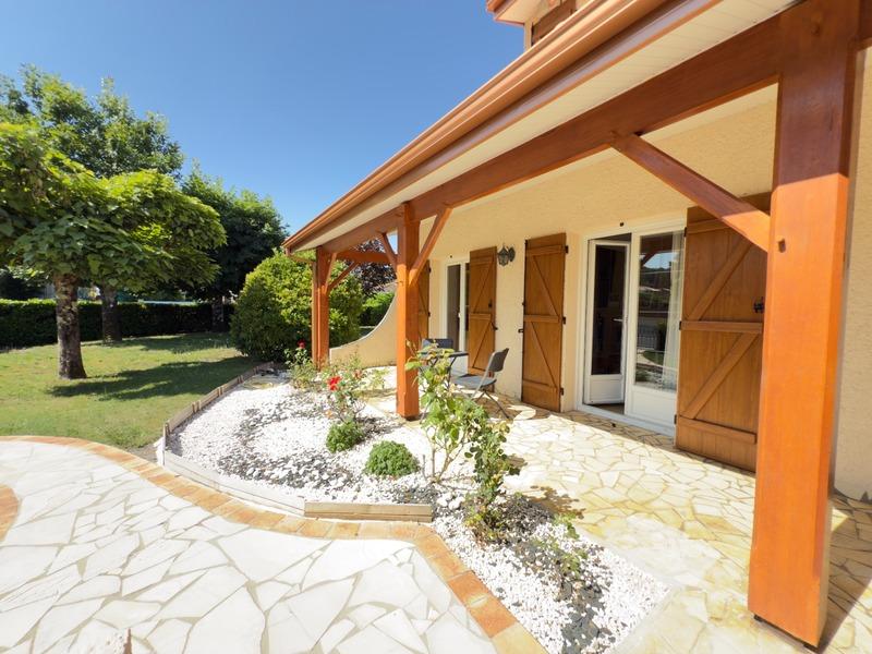 Maison - 142 m² - 7 pièces