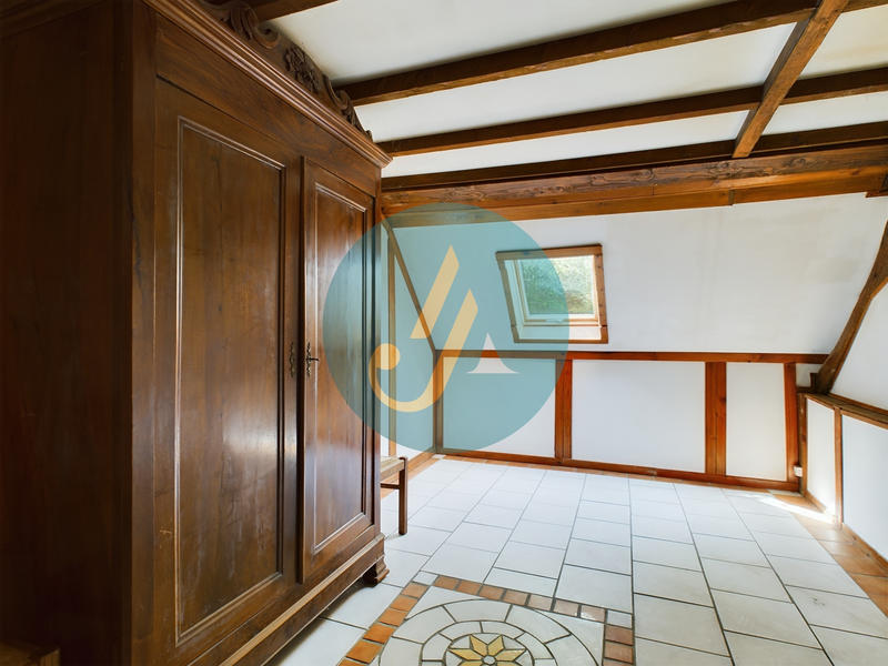 Maison - 152 m² - 7 pièces