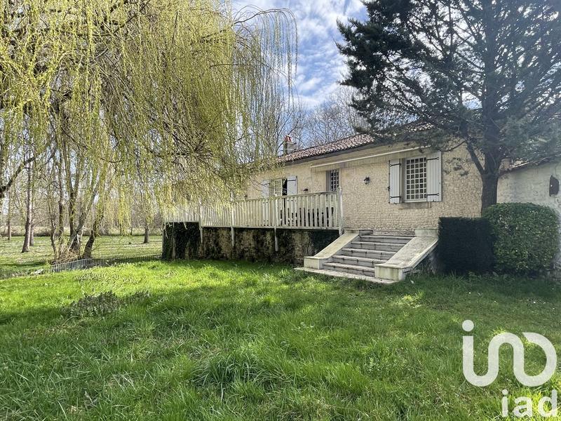 Maison - 427 m² - 18 pièces