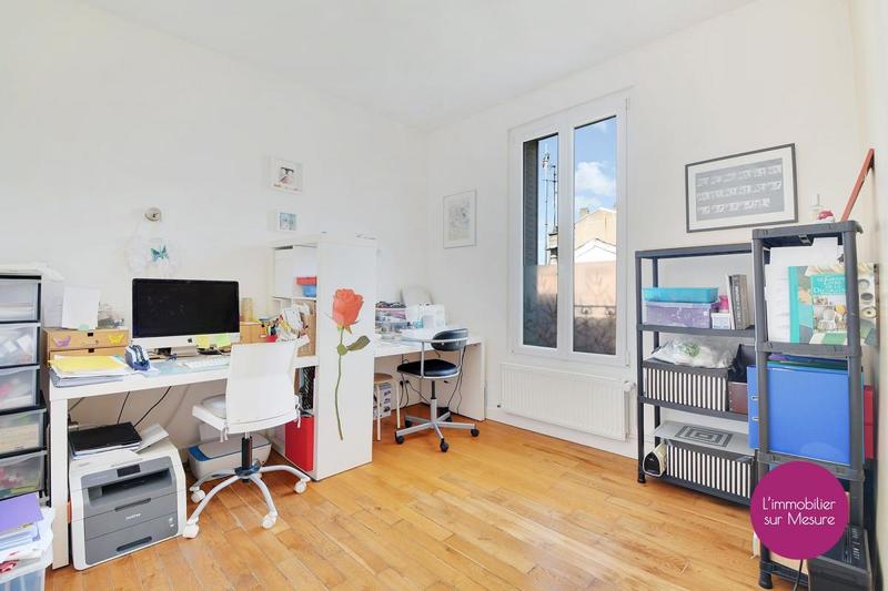 Villa - 230 m² - 8 pièces