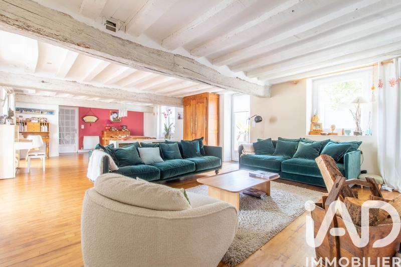 Maison - 200 m² - 6 pièces