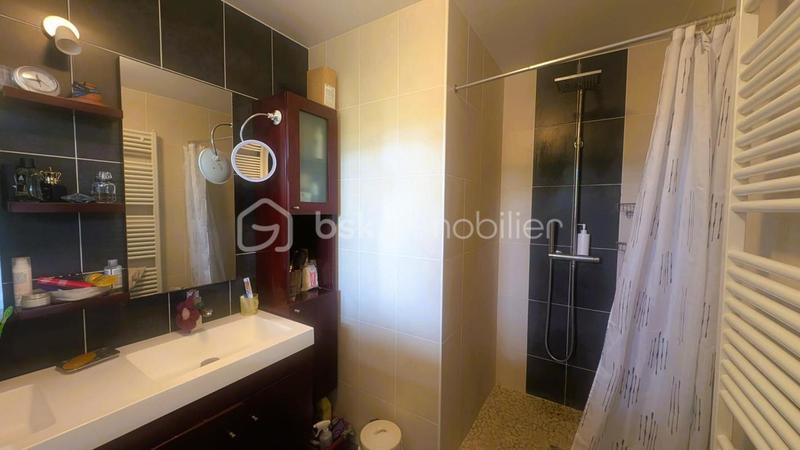 Maison en pierre - 110 m² - 6 pièces