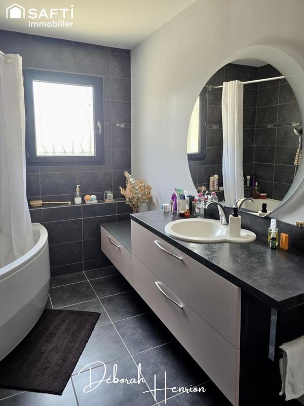 Villa - 107 m² - 4 pièces