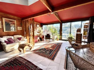 Maison - 190 m² - 6 pièces