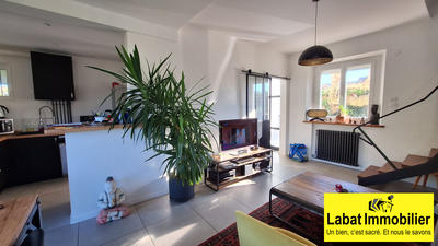 Maison - 89 m² - 5 pièces