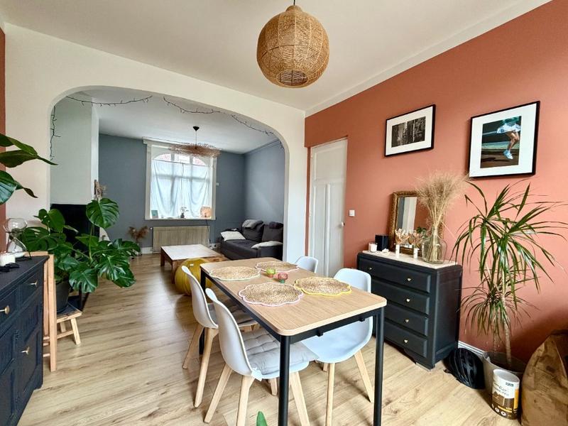 Maison - 83 m² - 4 pièces