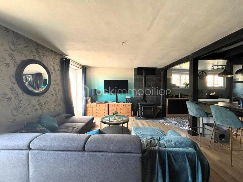 Demeure - 161 m² - 5 pièces