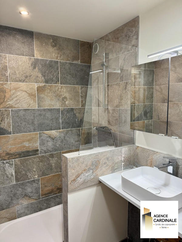 Appartement - 46 m² - 2 pièces