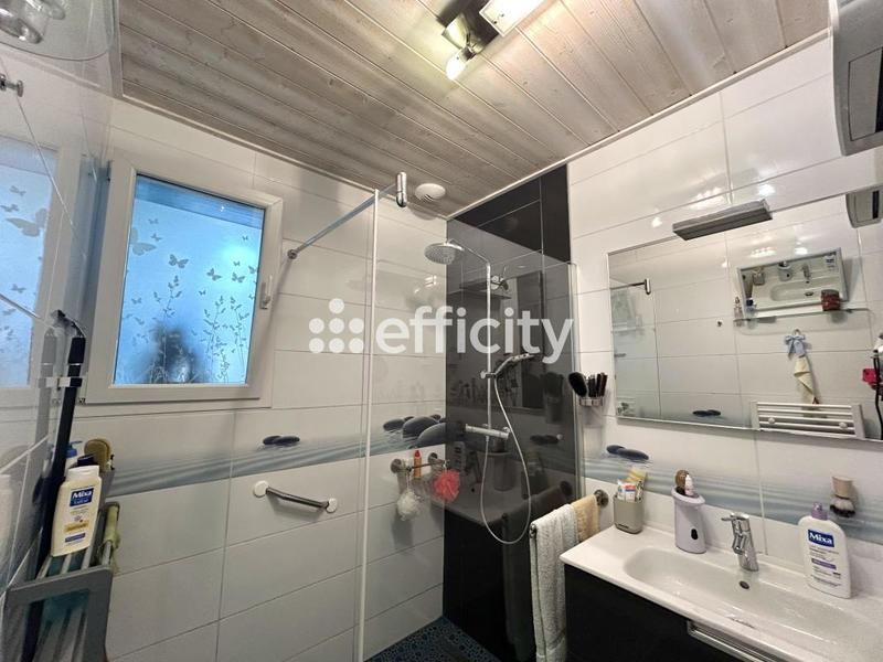 Maison - 101 m² - 4 pièces