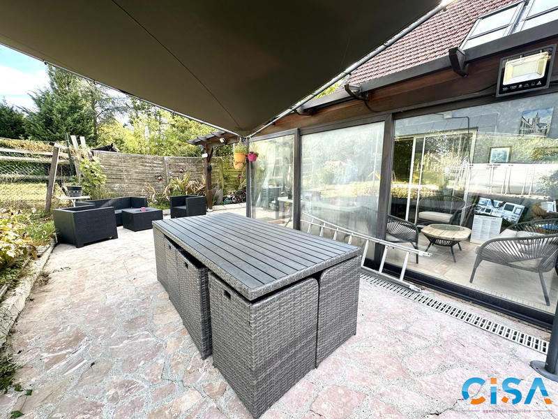 Maison - 170 m² - 6 pièces