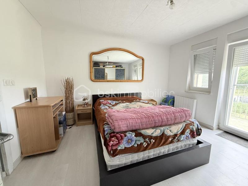 Maison - 177 m² - 7 pièces