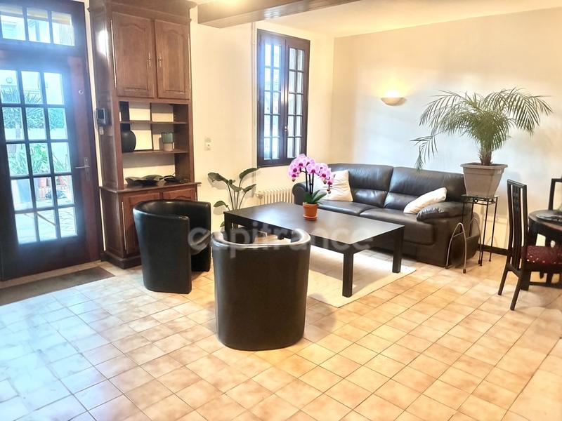 Maison - 80 m² - 4 pièces