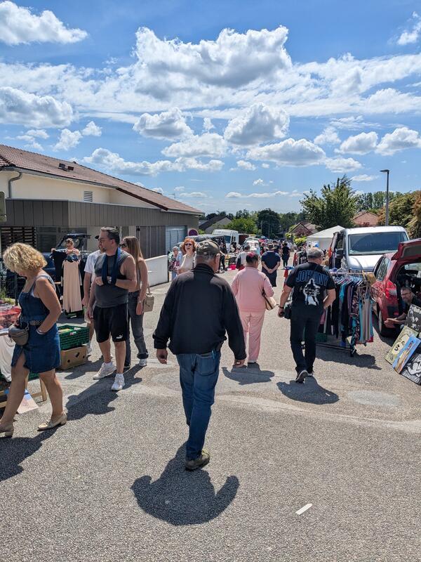 Vide grenier de la fête de villette