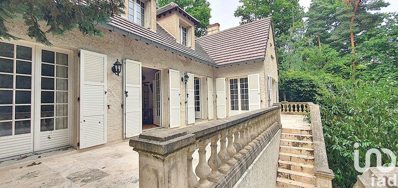 Maison - 170 m² - 8 pièces