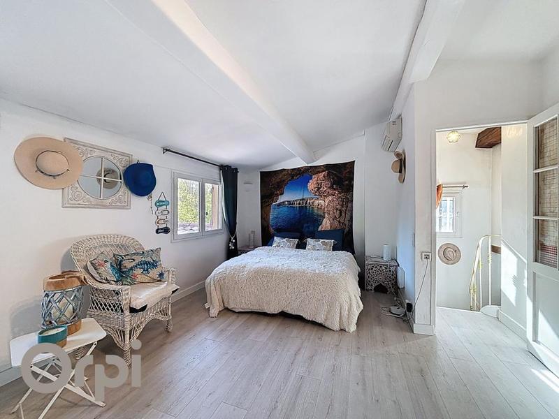 Maison - 189 m² - 6 pièces