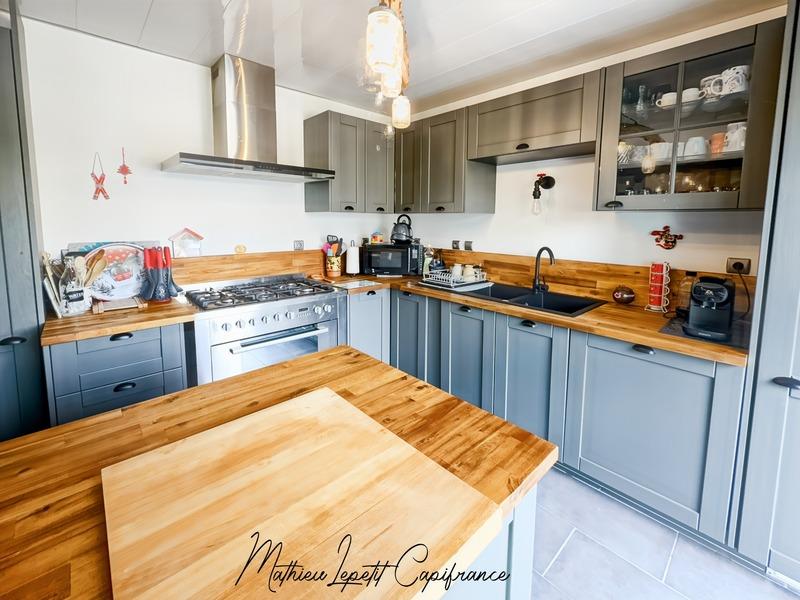 Maison - 120 m² - 6 pièces