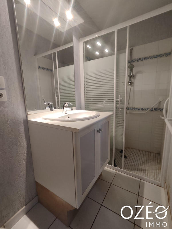 Maison - 200 m² - 10 pièces