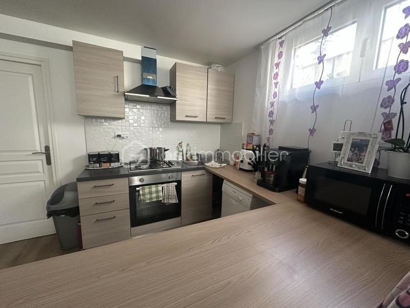 Immeuble - 217 m² - 11 pièces