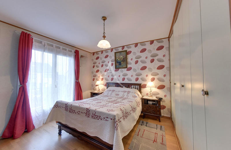 Maison - 133 m² - 6 pièces