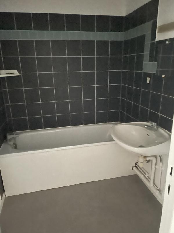 Appartement ancien - 70 m² - 3 pièces