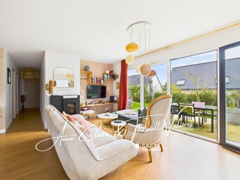 Maison - 97 m² - 7 pièces