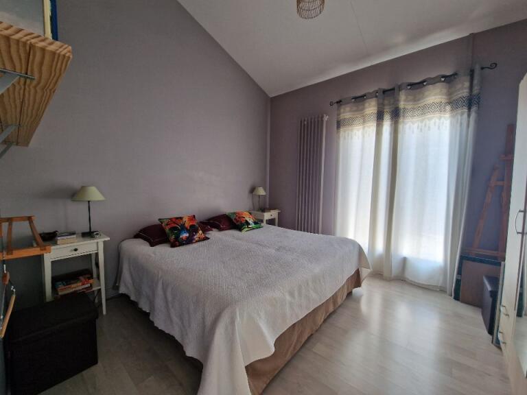 Appartement - 104 m² - 4 pièces