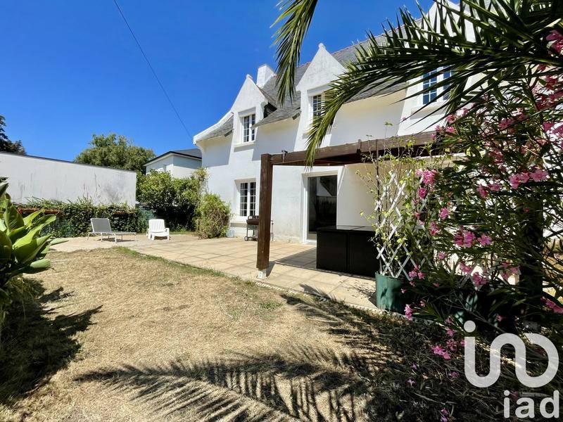 Maison - 193 m² - 7 pièces