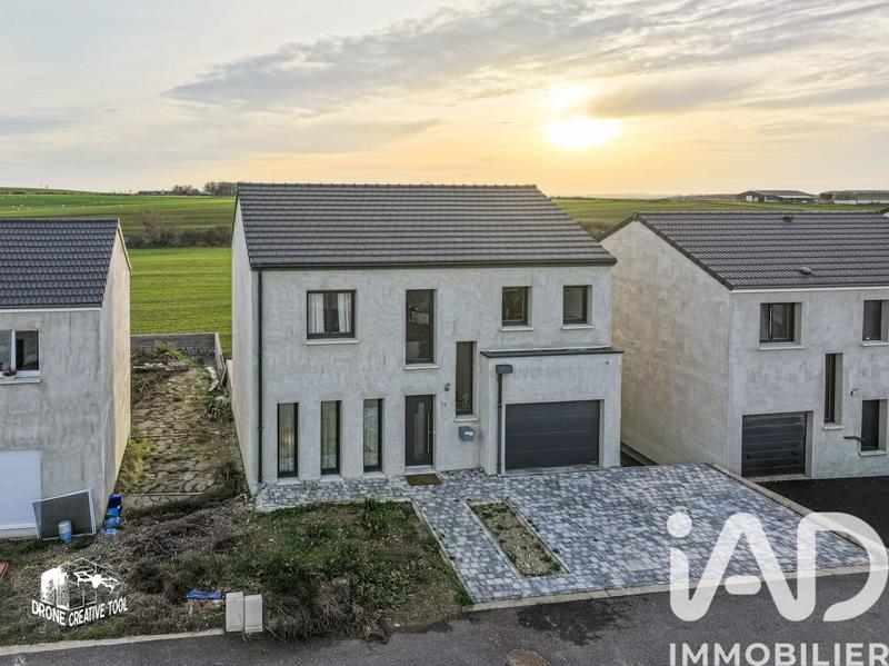 Maison - 128 m² - 5 pièces