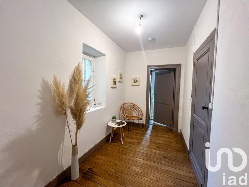 Maison - 259 m² - 8 pièces