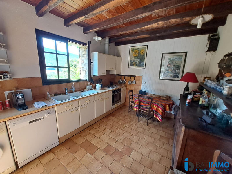 Maison - 195 m² - 6 pièces