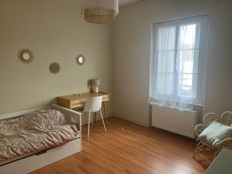 Maison - 104 m² - 4 pièces