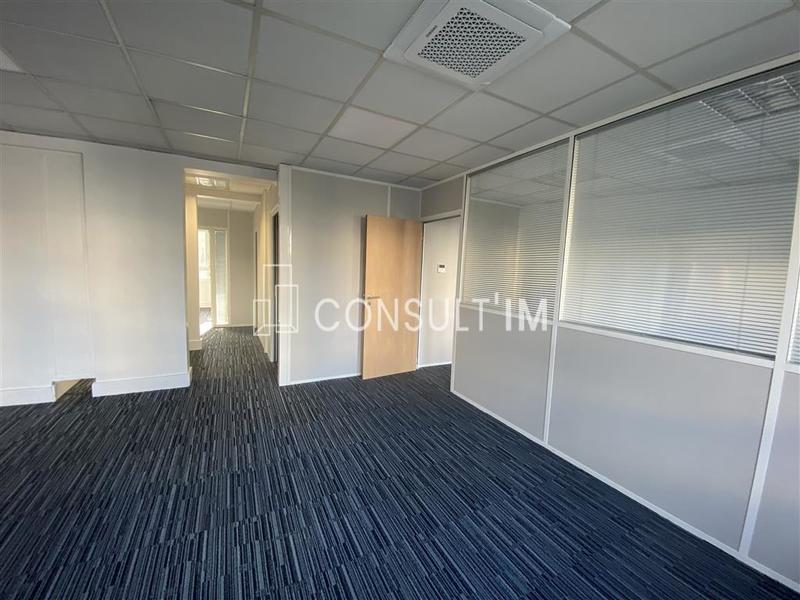 Bureau - 310 m²