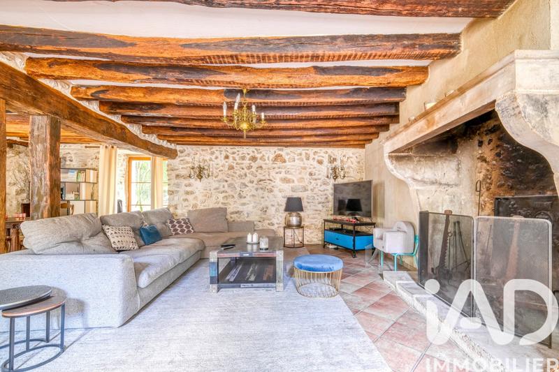 Maison - 432 m² - 18 pièces