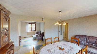 Maison - 80 m² - 4 pièces