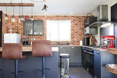 Maison - 90 m² - 4 pièces