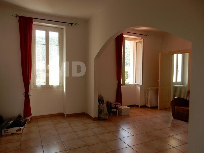 Maison - 141 m² - 6 pièces