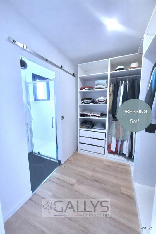 Maison - 122 m² - 5 pièces