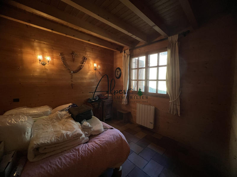 Châlet - 93 m² - 5 pièces