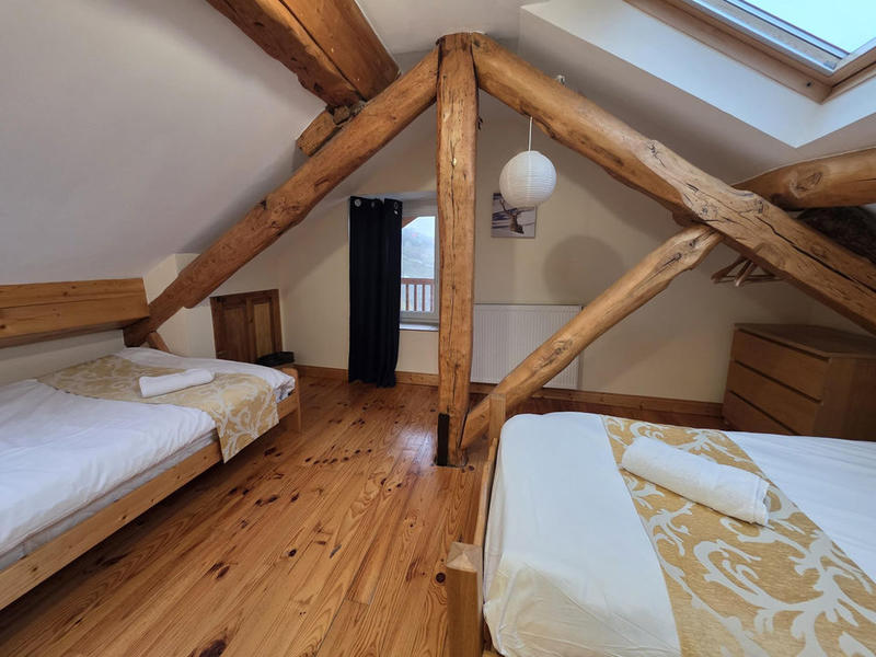 Maison ancienne - 280 m² - 10 pièces