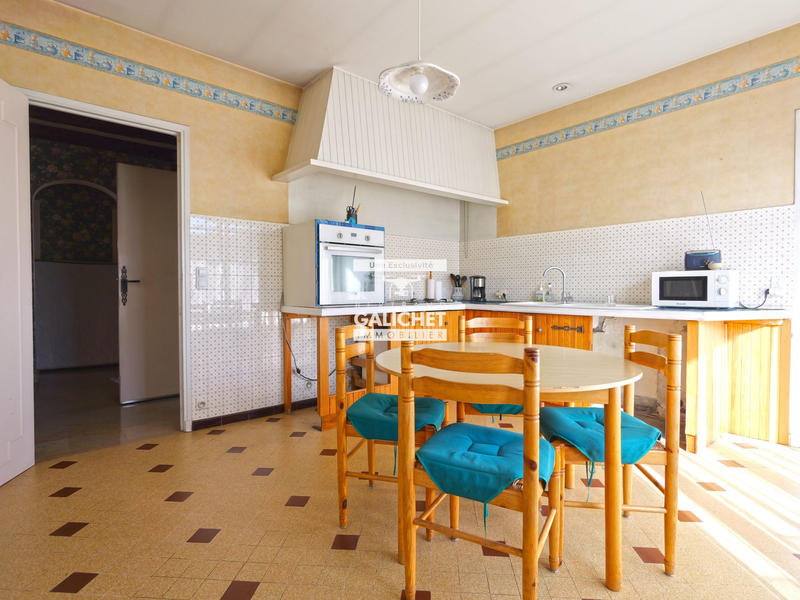 Maison - 191 m² - 5 pièces