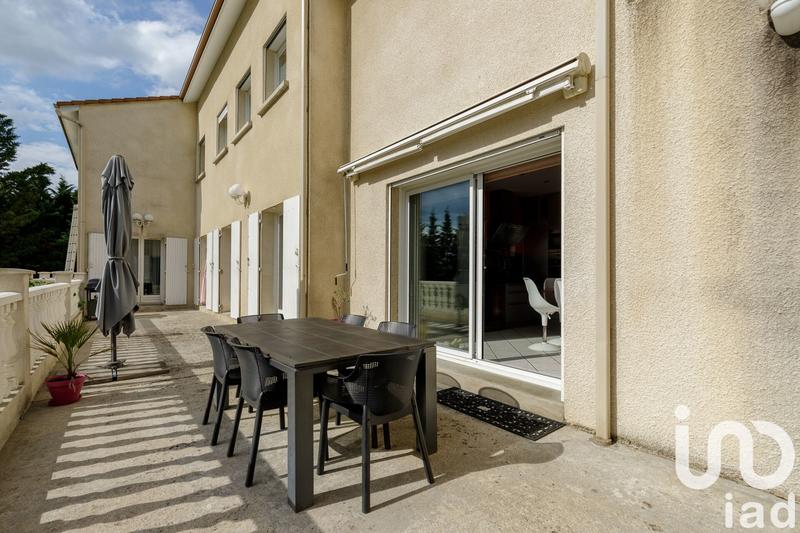 Maison - 216 m² - 6 pièces