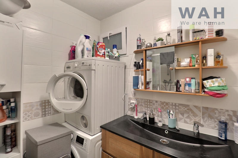 Appartement - 85 m² - 5 pièces